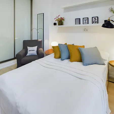Comfortable For 2 People With Bathtub And Balcony In By Renters * Warsaw
