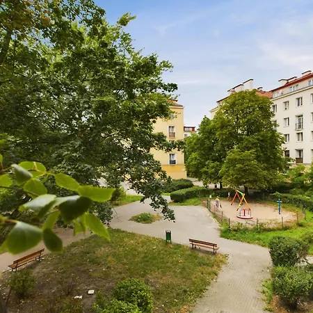 Comfortable For 2 People With Bathtub And Balcony In By Renters Apartment Warsaw