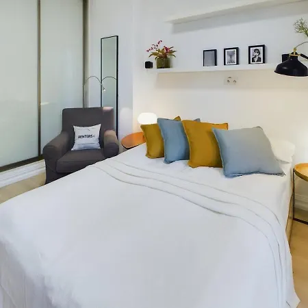 Comfortable Pet-friendly With A Balcony By Renters Warszawa